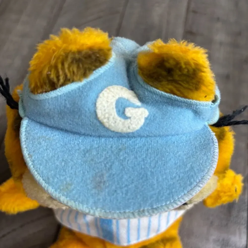 Garfield Vintage 1978 1981 Baseball Plush Cat Stuffed Animal Collectible Toy